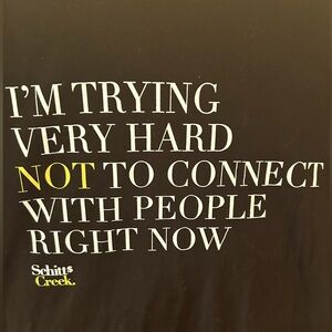 Schitt’s Creek Tshirt size Large